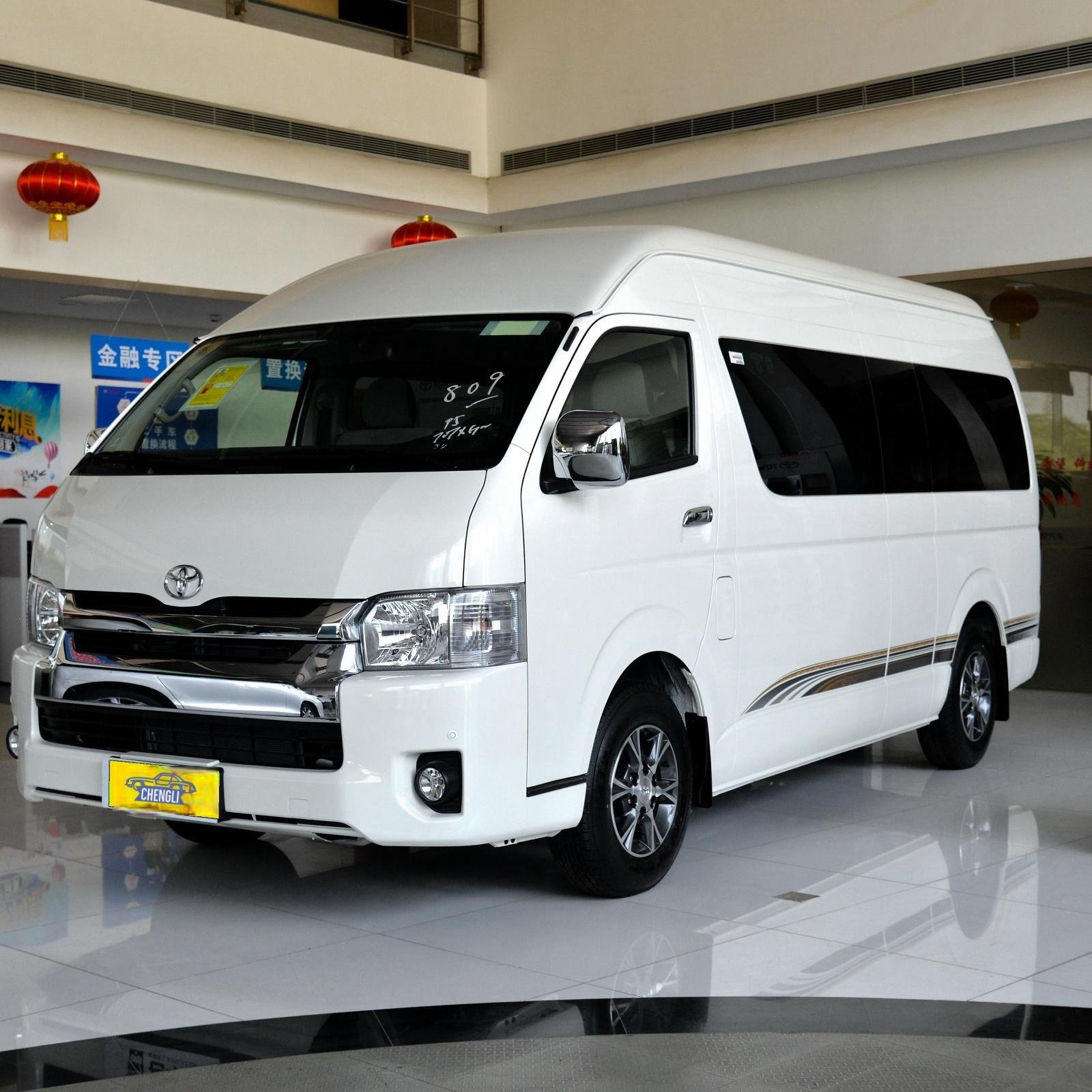 Used Toyota HiAce 2020 High Roof 9 Seater Bus Left Hand Drive Toyota Mini Bus Hiace Coach Bus